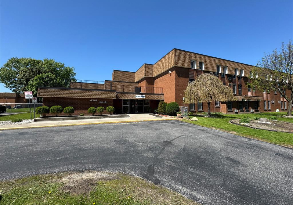 6647-thornberry-crescent-windsor-ontario-26009961