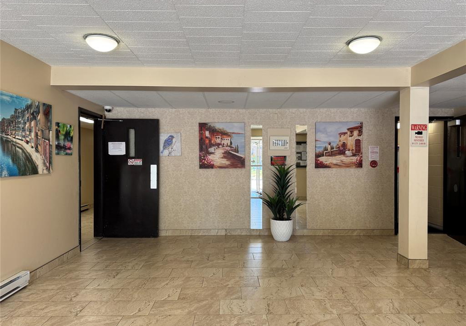 6647-thornberry-crescent-windsor-ontario-26009961
