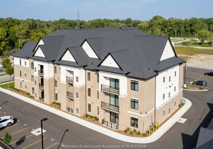 1855-wyoming-avenue-lasalle-ontario-26009976