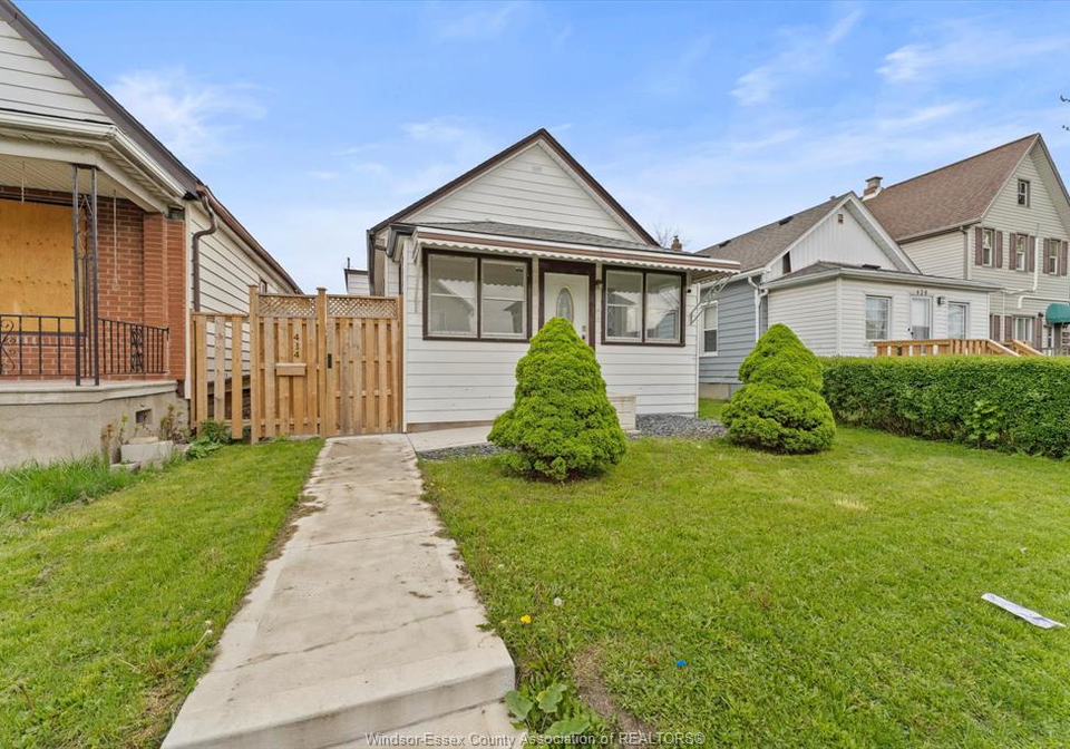 414-parent-avenue-windsor-ontario-26009995