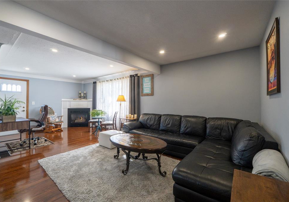 798-albert-street-wallaceburg-ontario-26010014