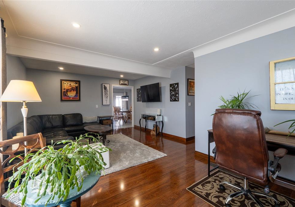 798-albert-street-wallaceburg-ontario-26010014