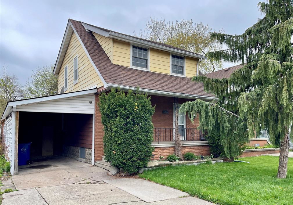 1455-moy-avenue-windsor-ontario-26010052