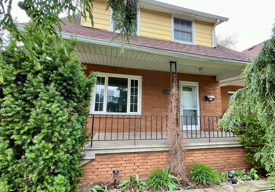 1455-moy-avenue-windsor-ontario-26010052