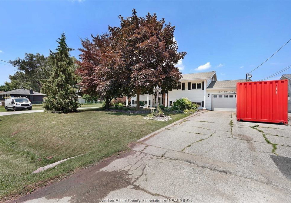 387-reaume-road-lasalle-ontario-26010058