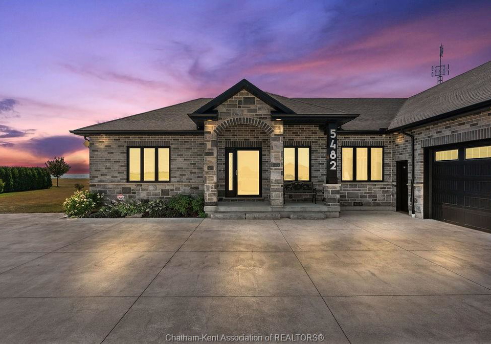 5482-talbot-trail-merlin-ontario-26010070