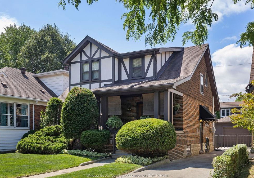 2333-chilver-windsor-ontario-26010075