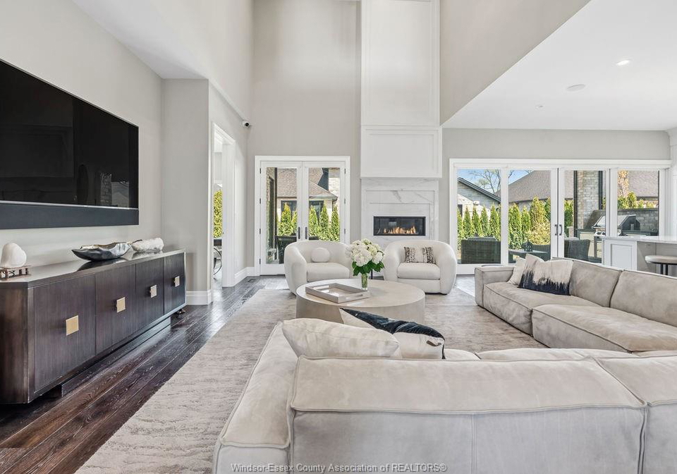346-jordan-lane-lakeshore-ontario-26010084