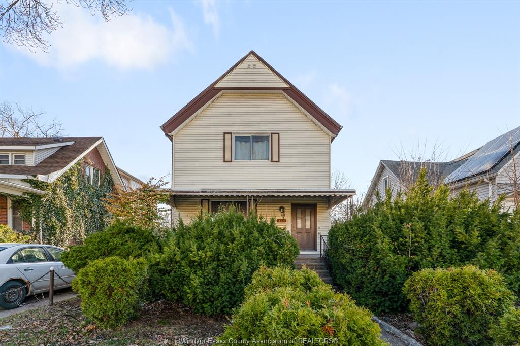 497-caron-avenue-windsor-ontario-26010099