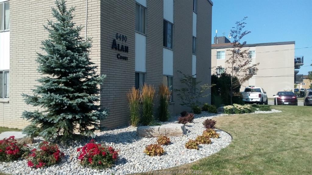 6490-wyandotte-east-windsor-ontario-26010153