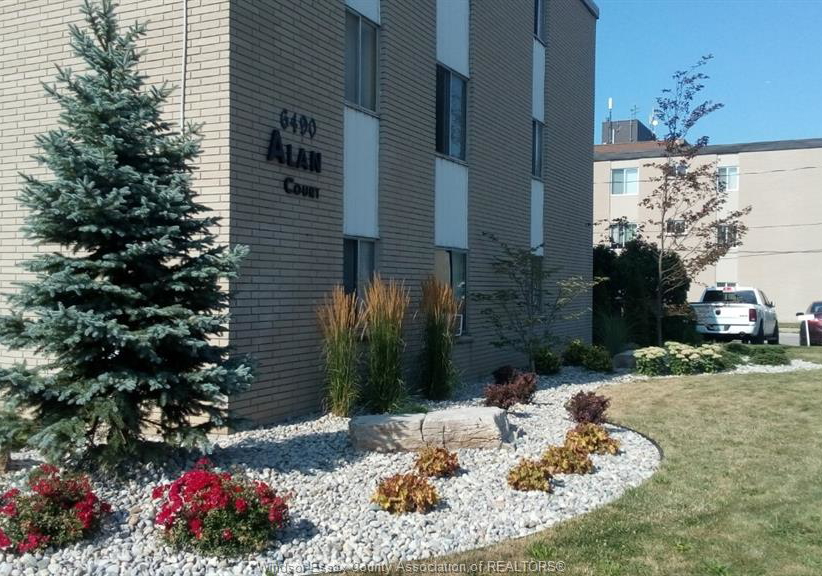 6490-wyandotte-east-windsor-ontario-26010153