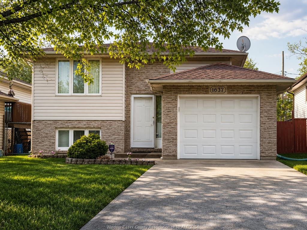 1637-st-clair-avenue-windsor-ontario-26010177