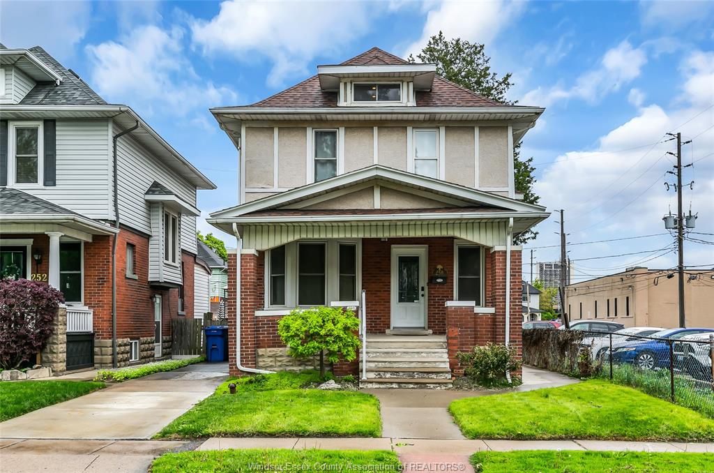 258-elm-avenue-windsor-ontario-26010196