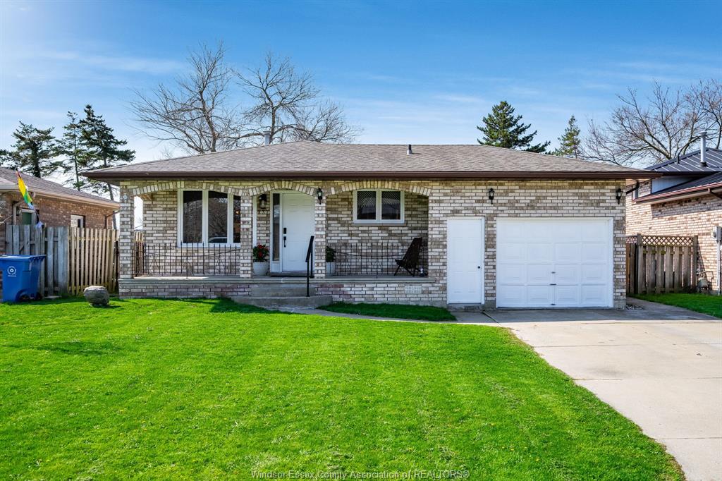237-murray-street-kingsville-ontario-26010238