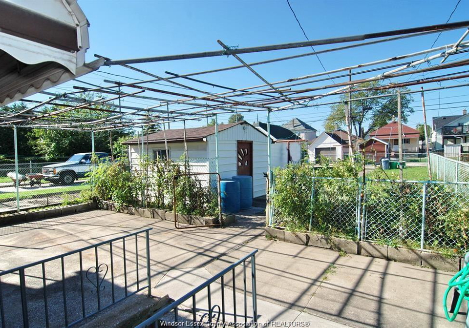 875-parent-parent-windsor-ontario-26010249