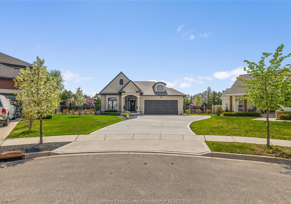 292-christine-avenue-belle-river-ontario-26010286