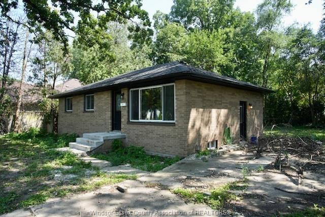 955-roseland-windsor-ontario-26010289
