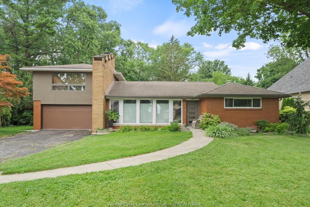 13961-riverside-drive-tecumseh-ontario-26010350