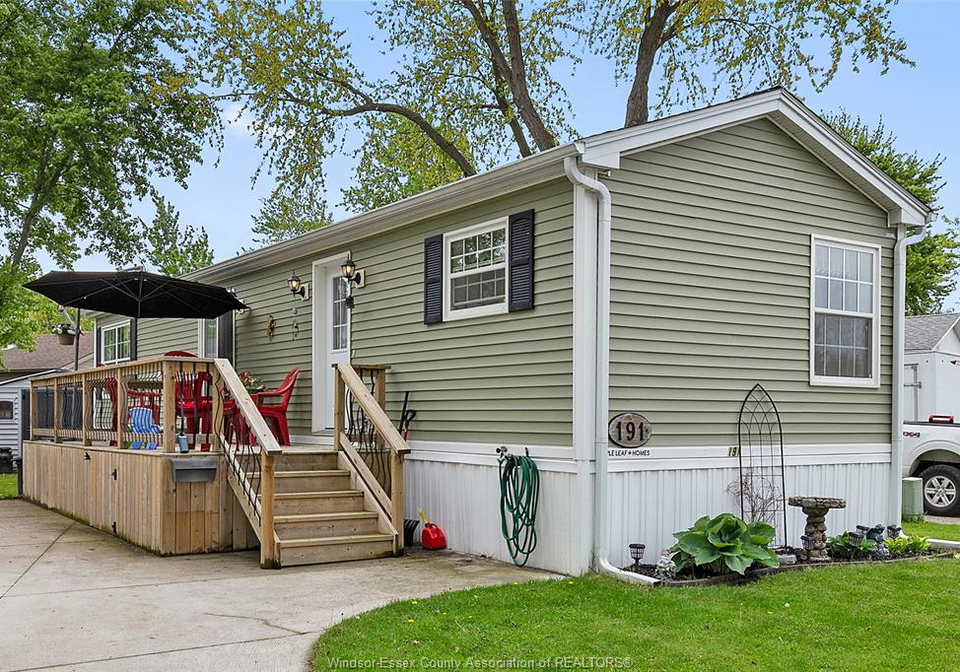 191-steven-court-essex-ontario-26010367