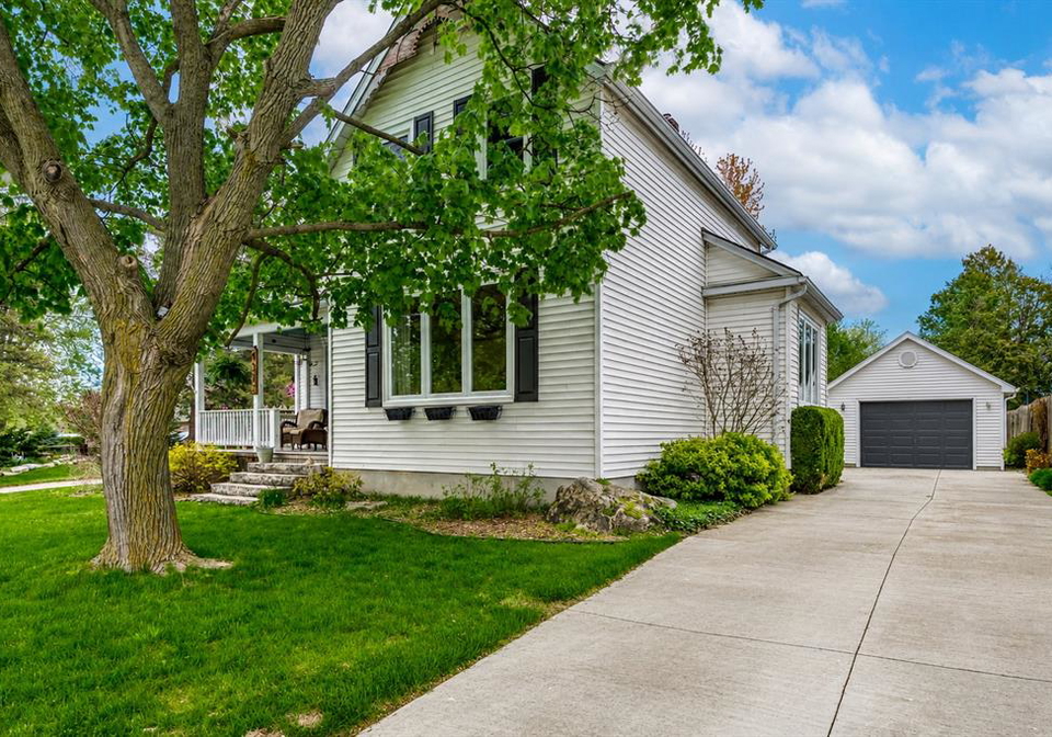 4332-petrolia-line-petrolia-ontario-26010381