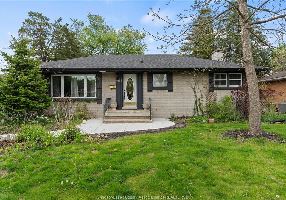 3086-avondale-avenue-windsor-ontario-26010384