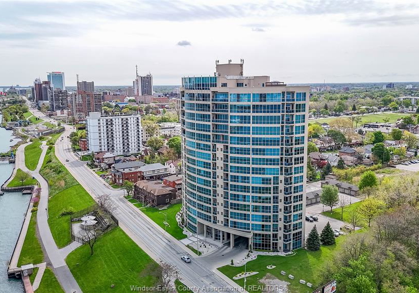 1225-riverside-windsor-ontario-26010399