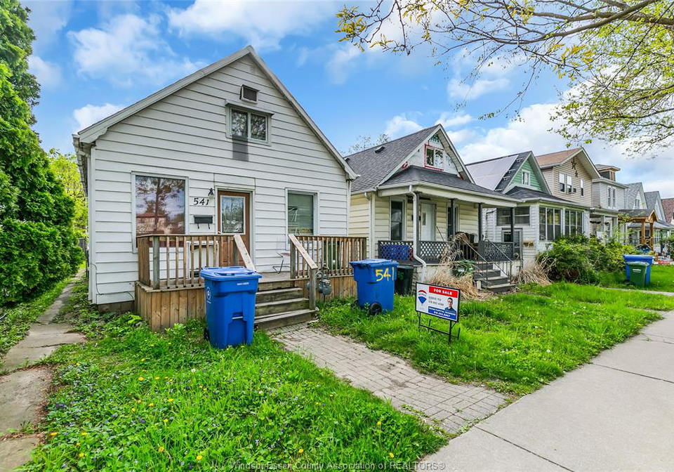 541-bridge-avenue-windsor-ontario-26010402
