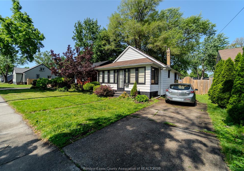 3764-matchett-road-windsor-ontario-26010441