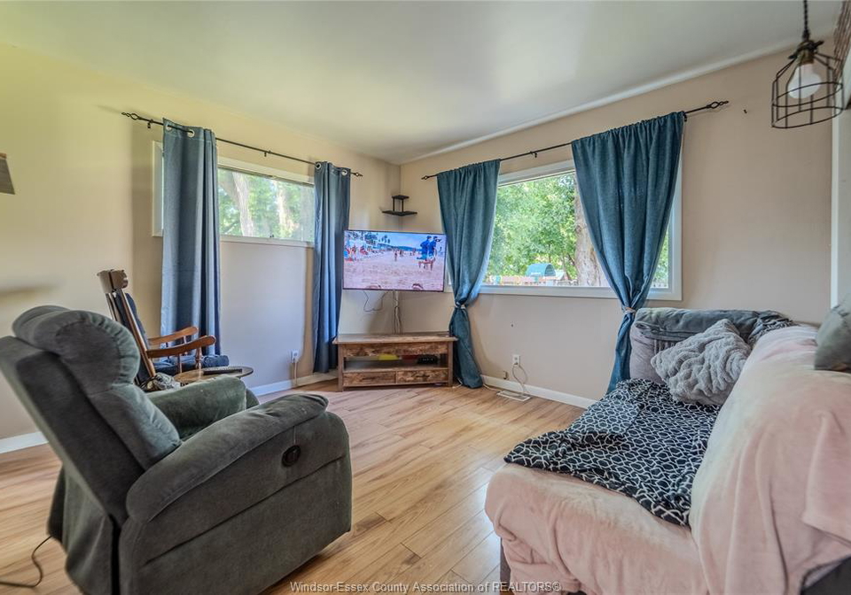 3764-matchett-road-windsor-ontario-26010441