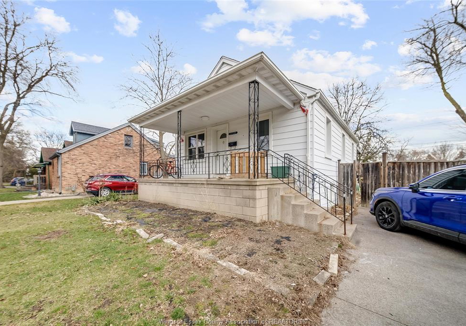 2224-church-street-windsor-ontario-26010443