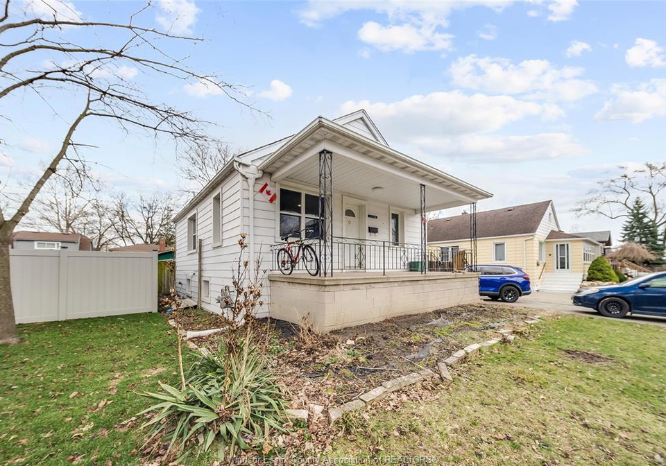2224-church-street-windsor-ontario-26010443