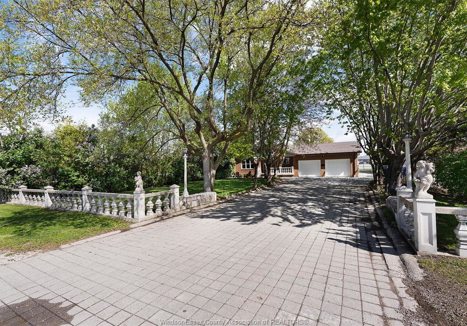 540-simcoe-street-amherstburg-ontario-26010449