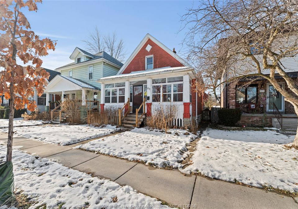 977-gladstone-windsor-ontario-26010454