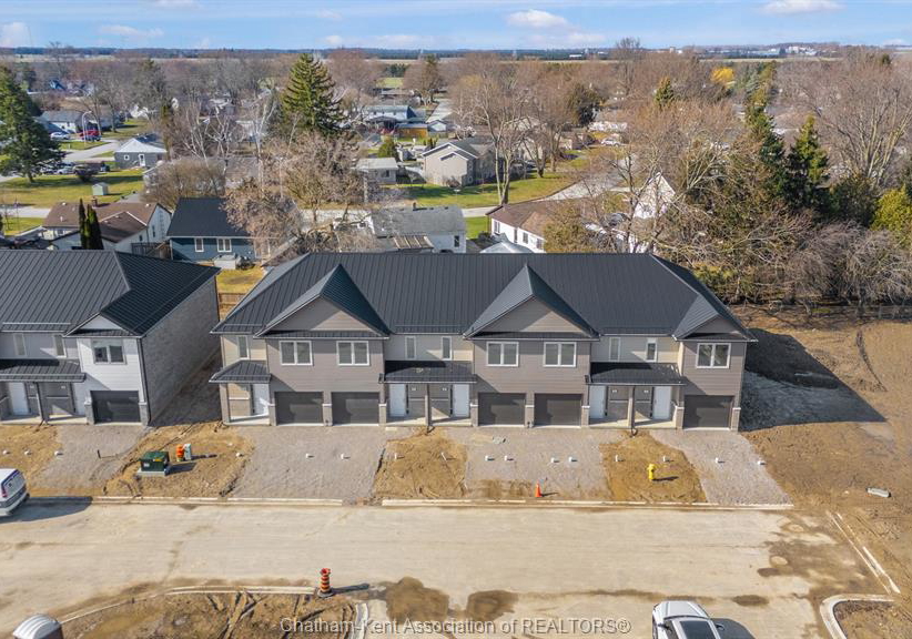 24-magnolia-lane-chatham-ontario-26010539