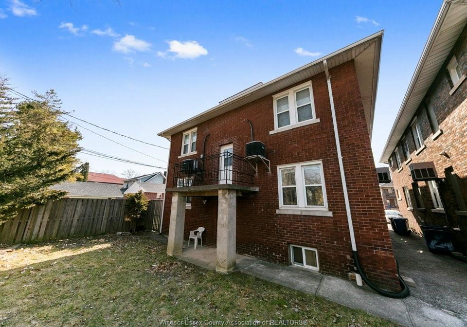 340-partington-avenue-windsor-ontario-26010542