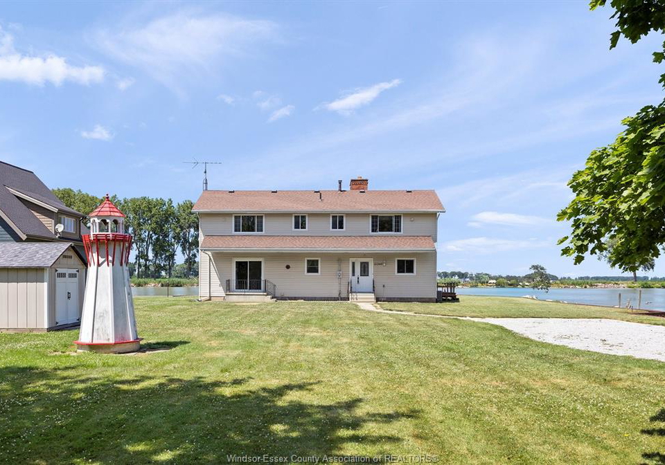 21240-dockside-tilbury-north-ontario-26010547