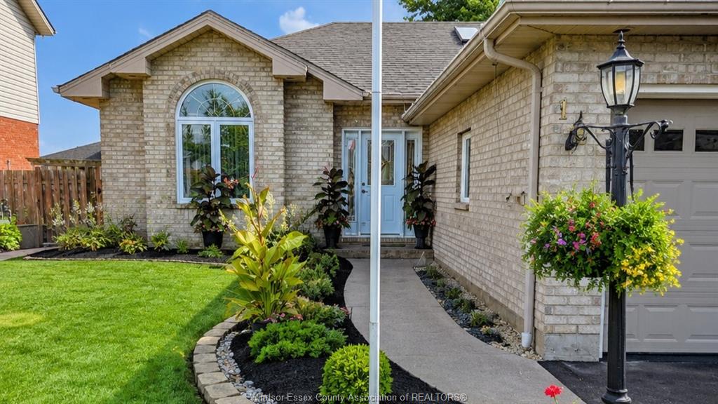 105-mousseau-crescent-belle-river-ontario-26010551
