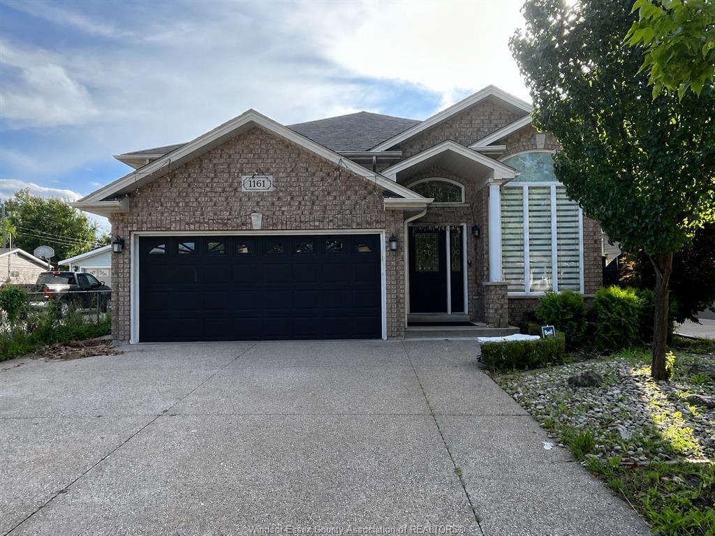 1161-jefferson-boulevard-windsor-ontario-26010560
