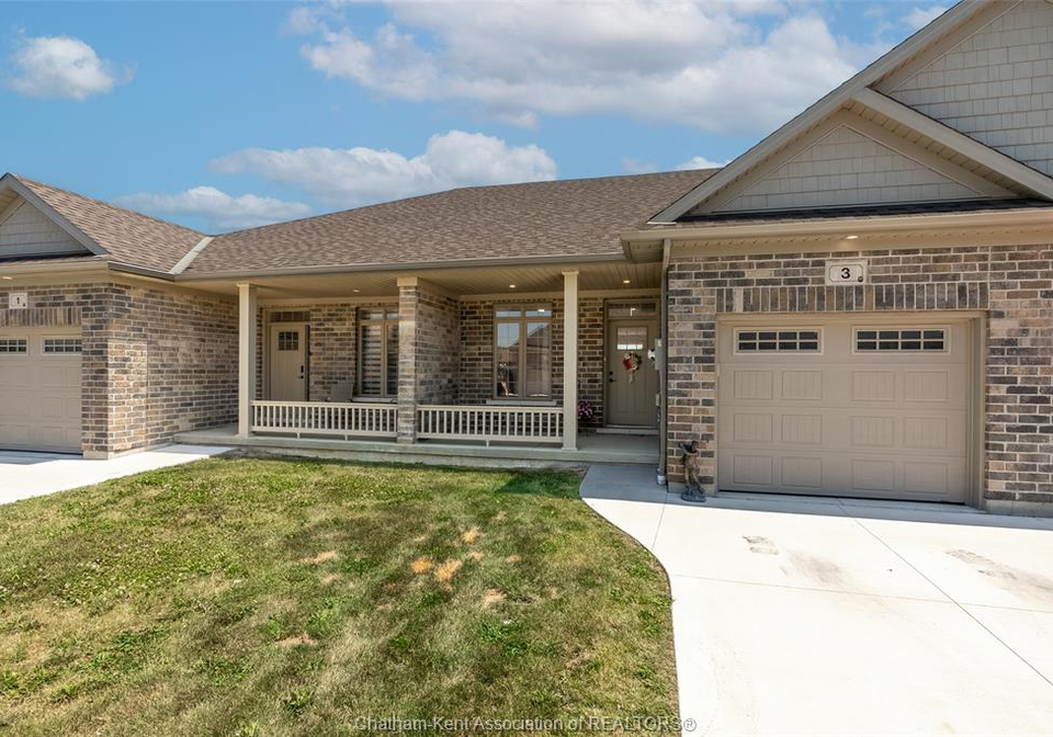 3-jonathan-street-chatham-ontario-26010605
