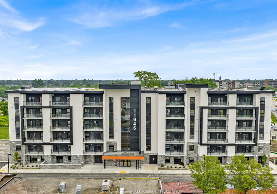 11646-tecumseh-road-windsor-ontario-26010632