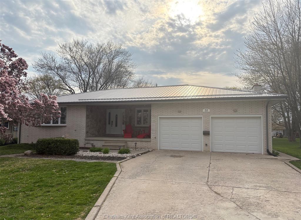 33-pine-drive-wallaceburg-ontario-26010654