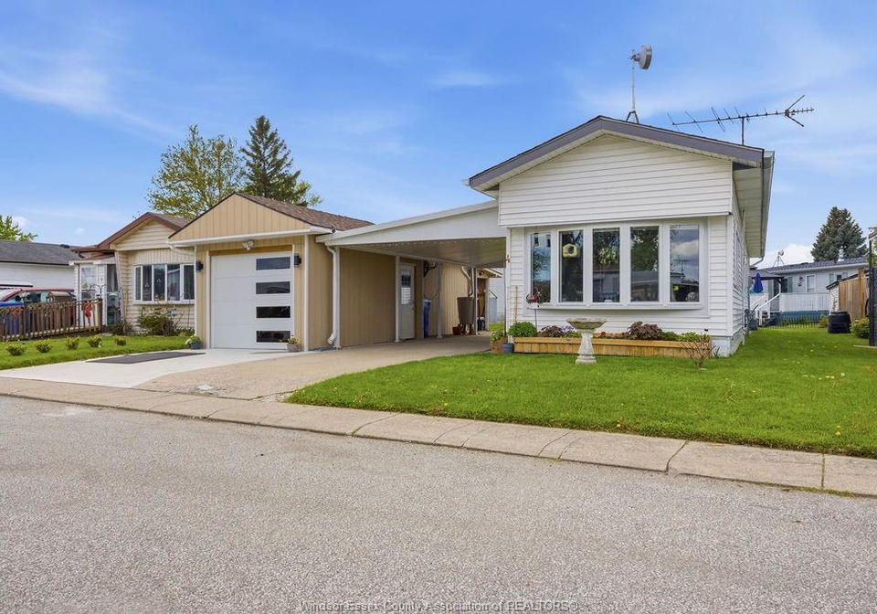 4-malden-hill-amherstburg-ontario-26010657