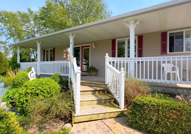 4217-bluepoint-drive-plympton-wyoming-ontario-26010658