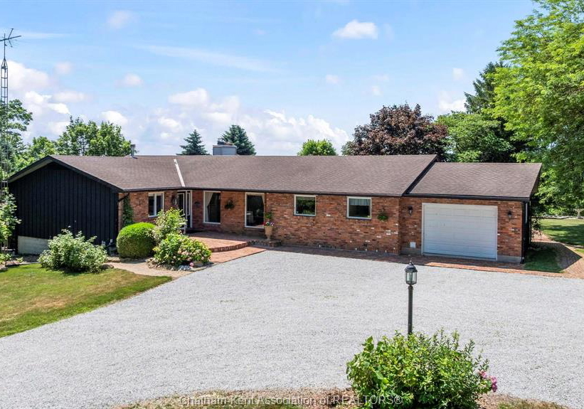 7678-talbot-trail-west-cedar-springs-ontario-26010661