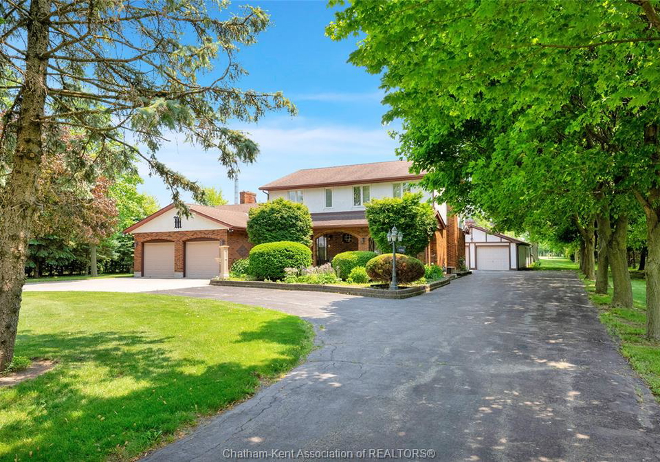7308-grand-river-line-chatham-ontario-26010664