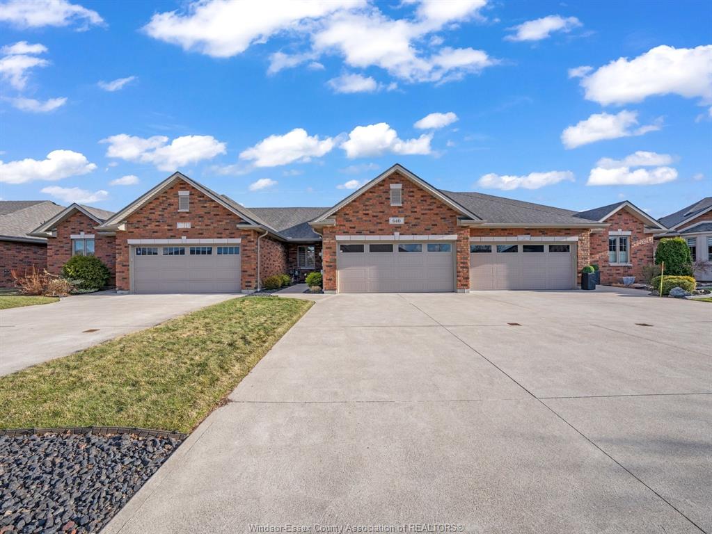 640-commisso-crescent-lasalle-ontario-26010670