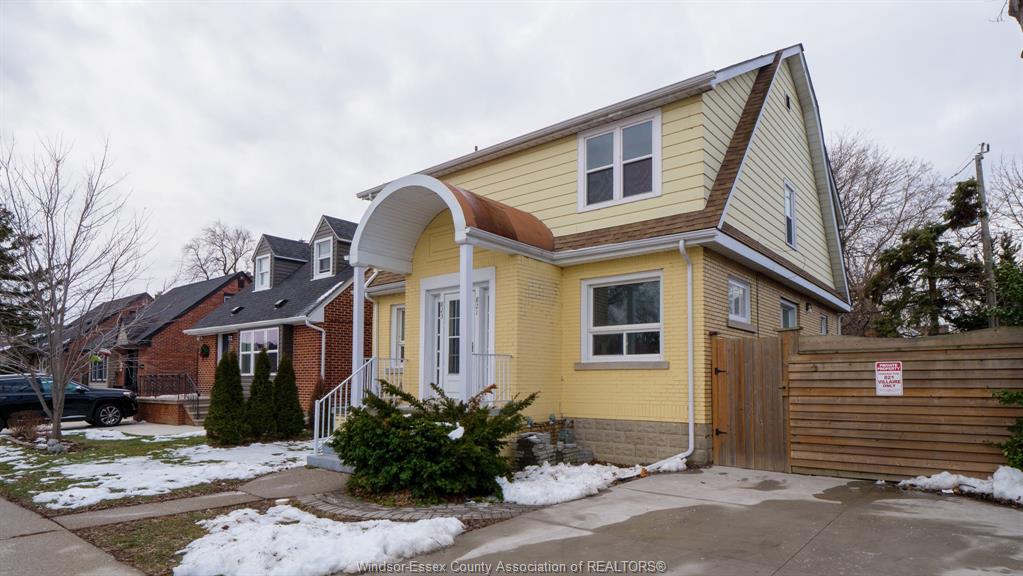 821-823-villaire-windsor-ontario-26010694
