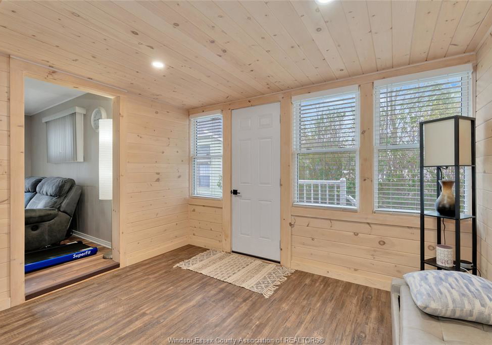 1626-talbot-road-kingsville-ontario-26010733