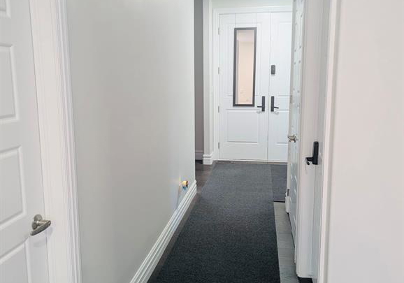 1584-bowler-drive-windsor-ontario-26010769