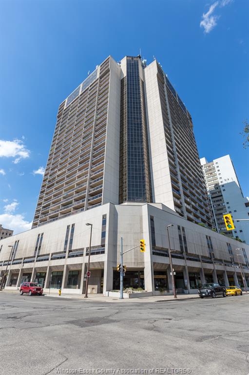 150-park-windsor-ontario-26010776